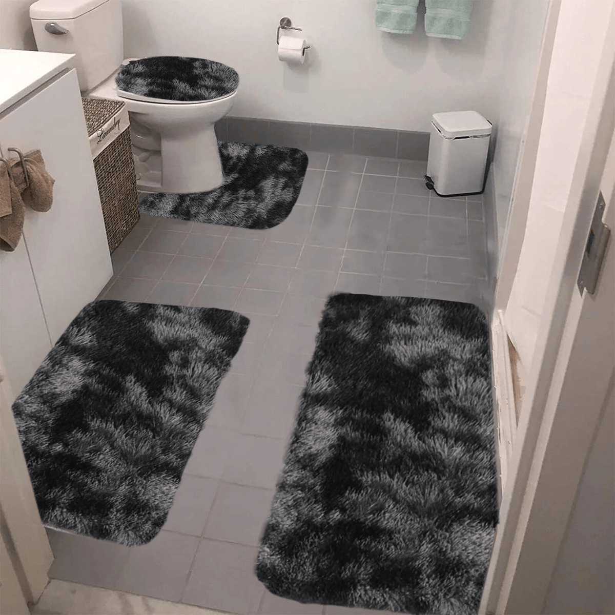 Set 4 Covorașe de Baie Antiderapante, material pufos, Negru
