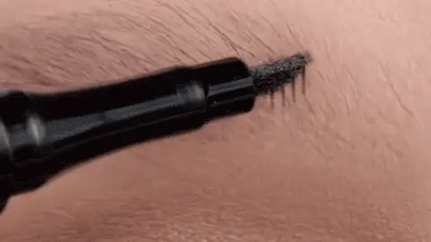 OFERTĂ 1+1 GRATUIT Creion Cosmetic pentru Sprâncene 3D